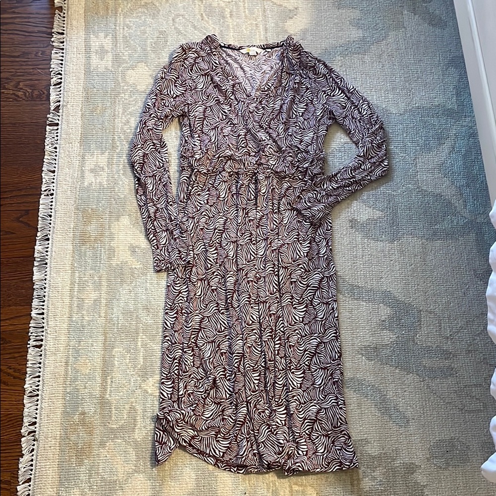 Boden Brownish and White Jersey Dress with V-Neck